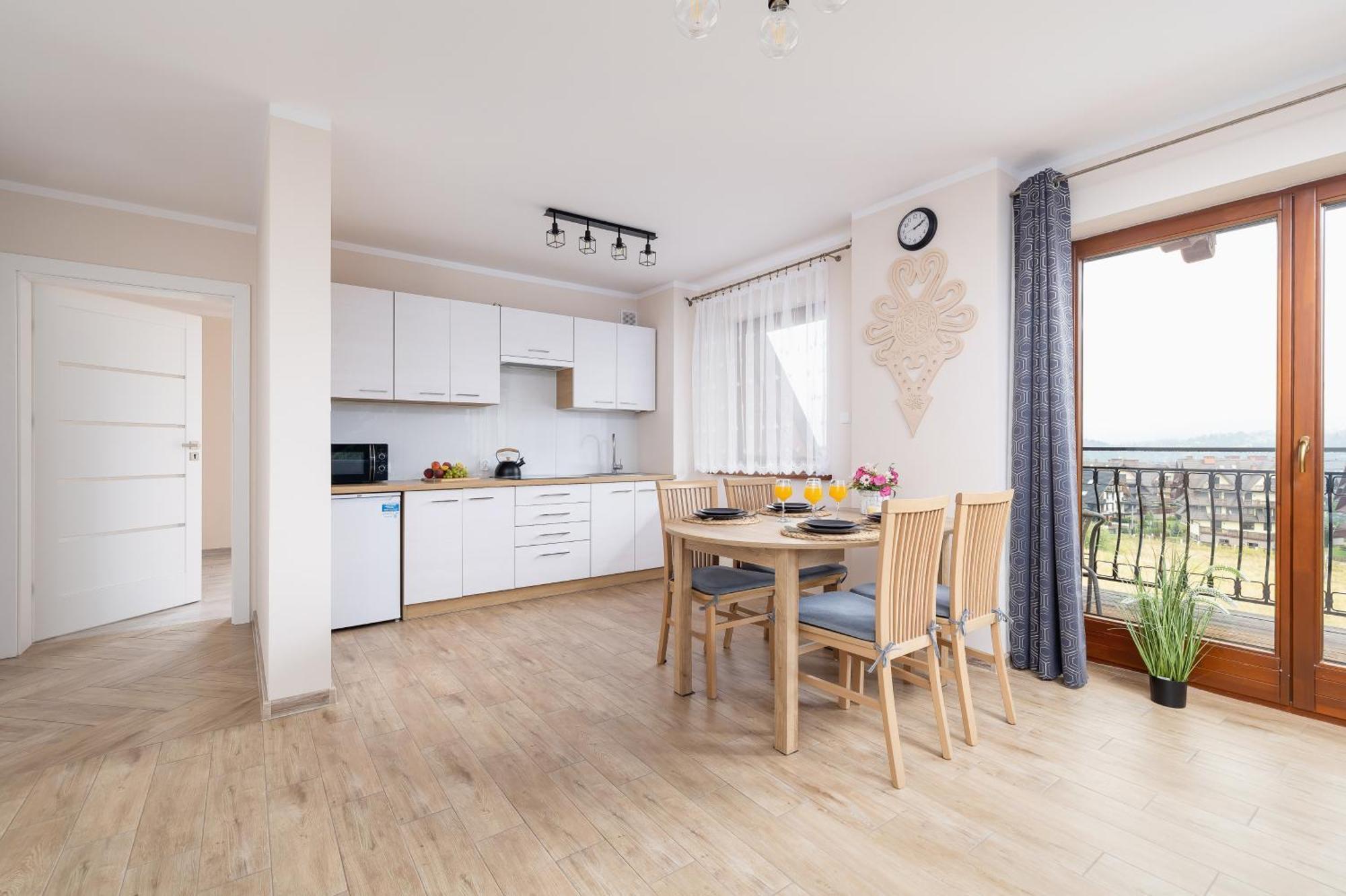 Salwatorianska Mountain View By Renters *