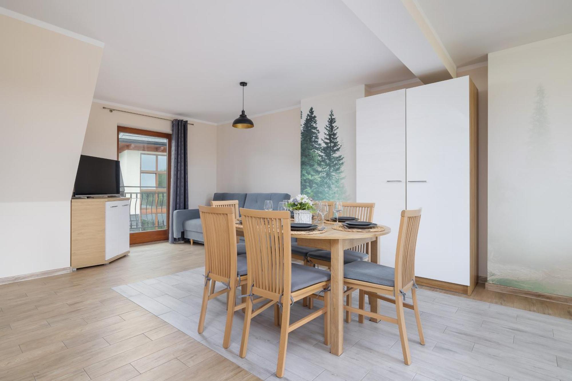 Apartment Salwatorianska Mountain View By Renters *