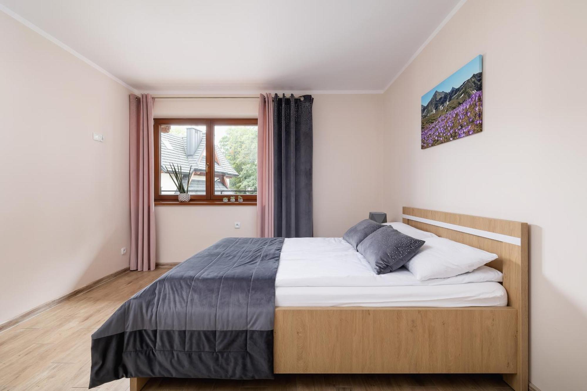 Apartment Salwatorianska Mountain View By Renters