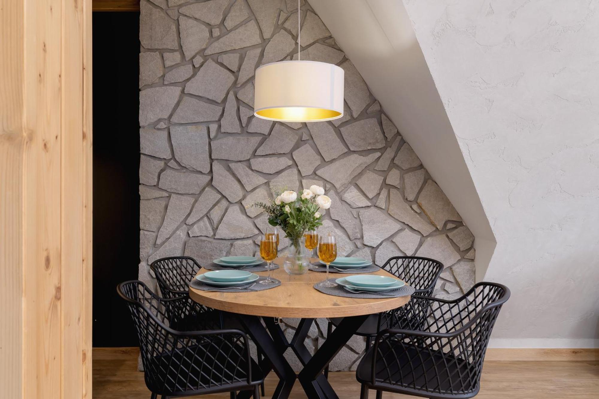 Apartment Salwatorianska Mountain View By Renters *